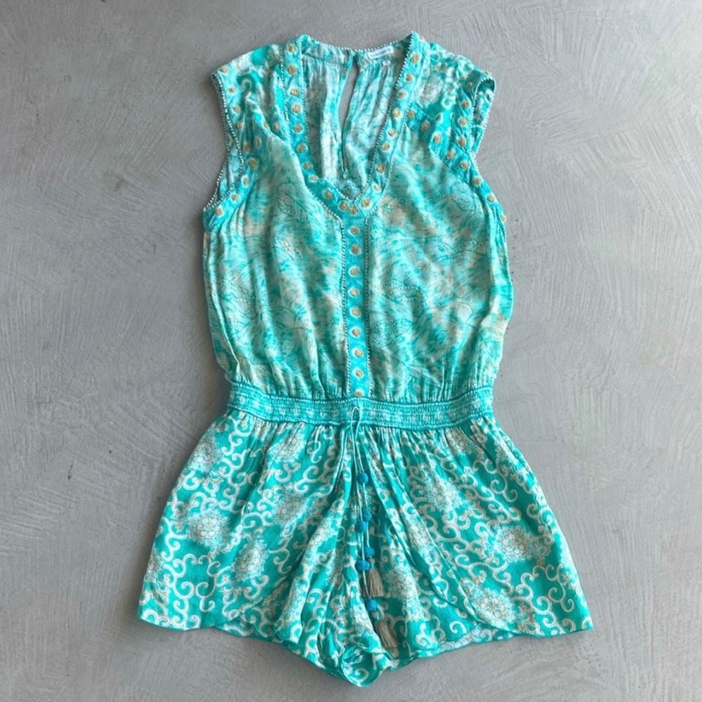 Poupette romper. Size Medium. Just dry cleaned. Great condition.